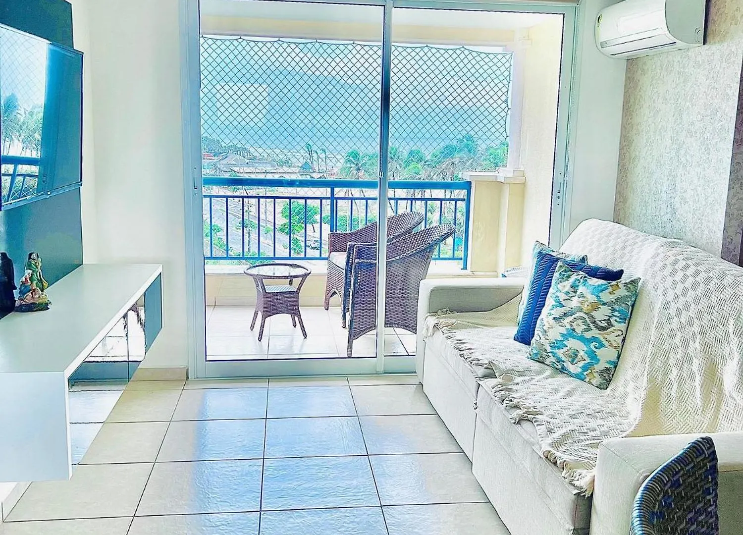 Apartamento Ferias Com Vista Mar - Beach Village Residence Por Casamarinn